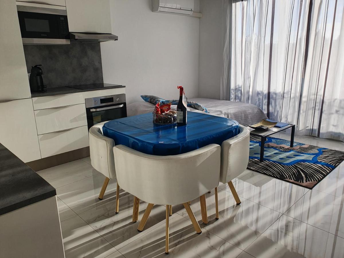 Villa Harmony Валорис Екстериор снимка