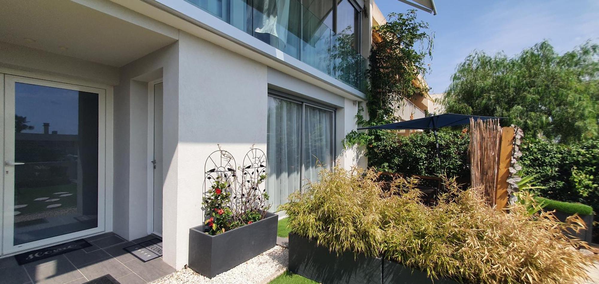 Villa Harmony Валорис Екстериор снимка